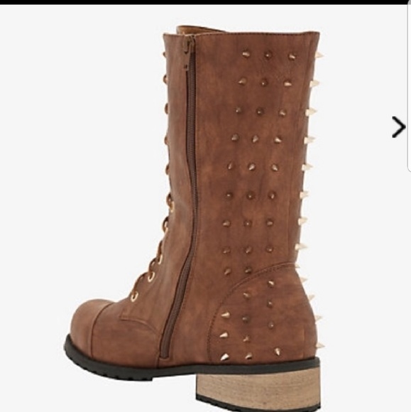 Torrid  || 8W Brown Combat Boots Gold Spikes - Picture 3 of 3